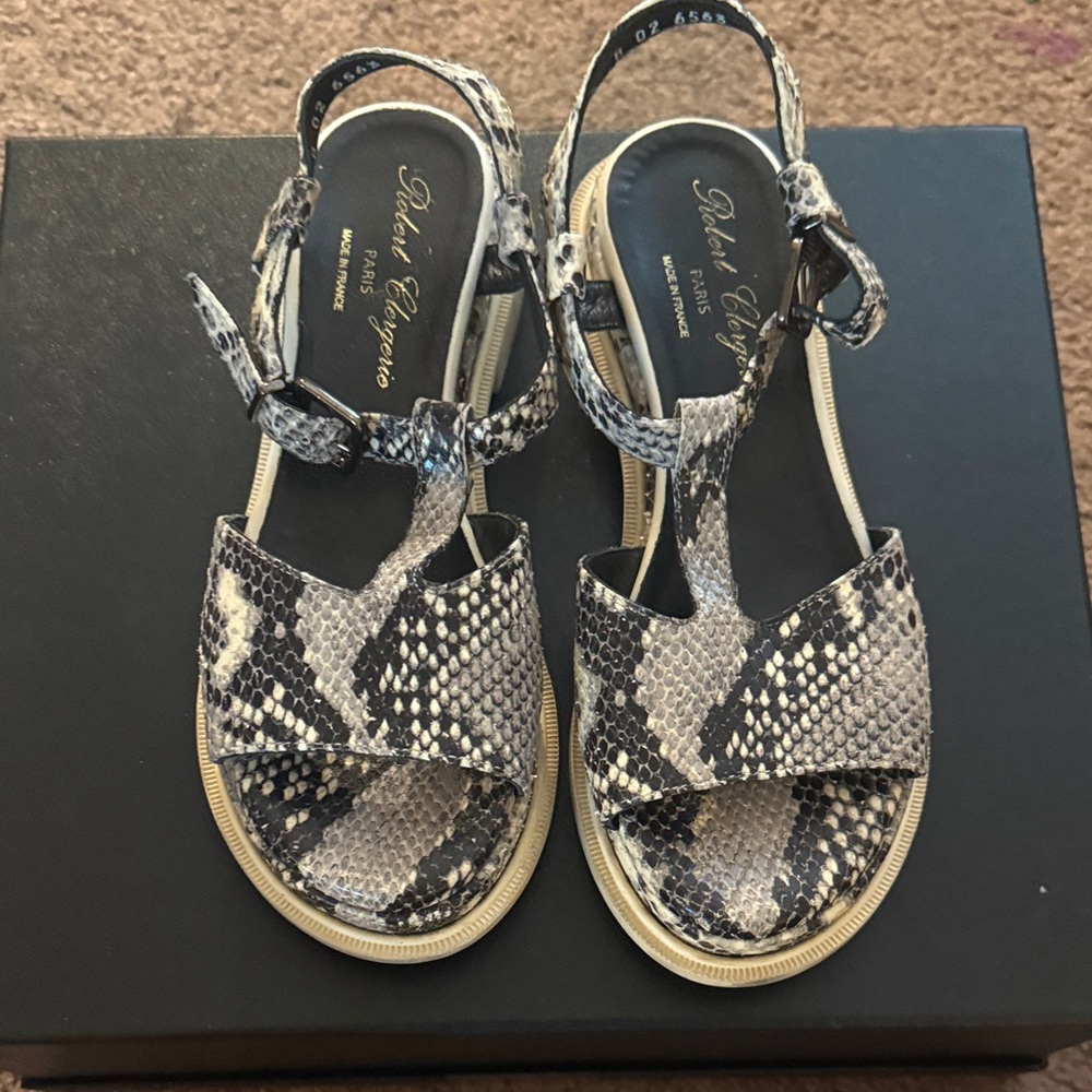 Robert Clergerie Kids Snakeskin Sandals - Black & Cream